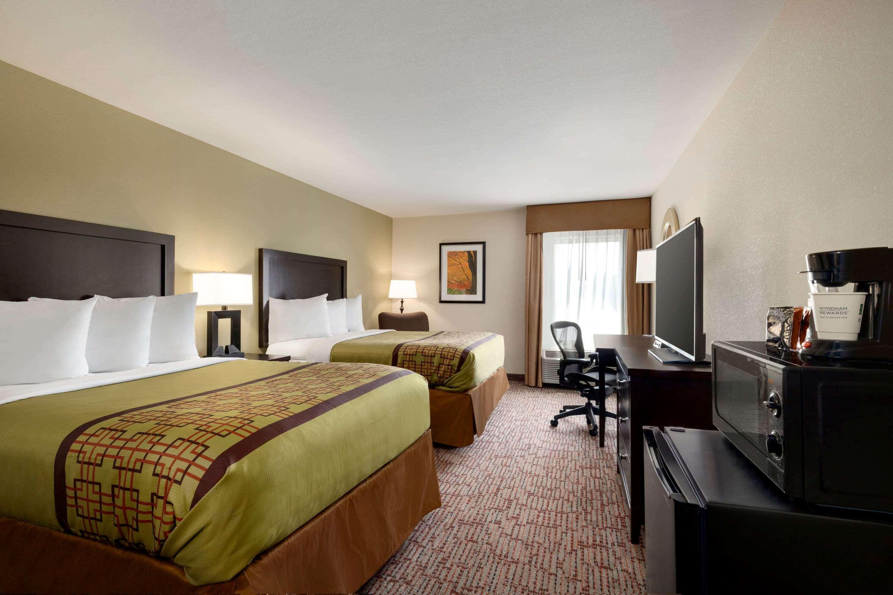 Baymont By Wyndham Augusta West Hotel Екстериор снимка