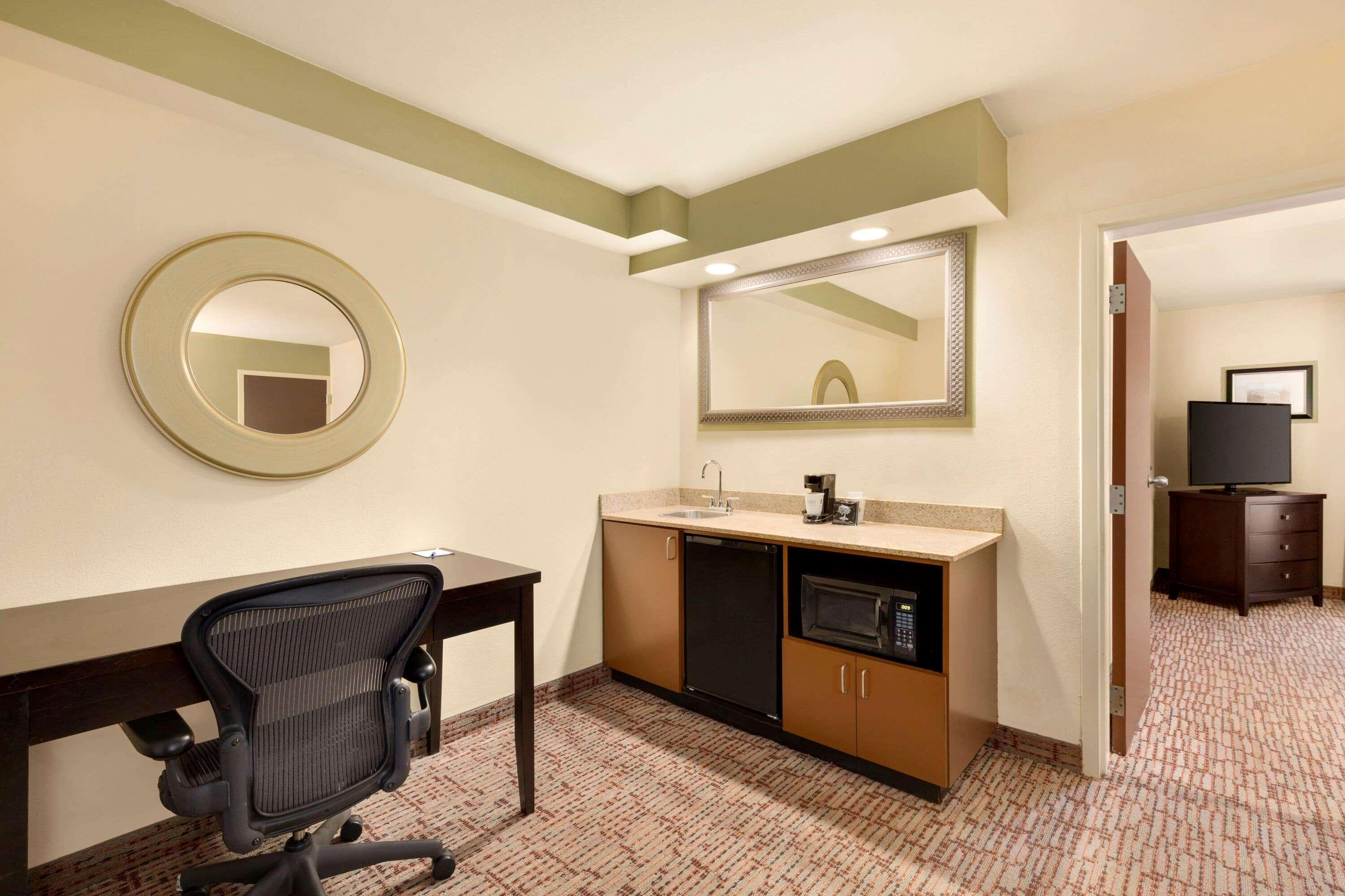 Baymont By Wyndham Augusta West Hotel Екстериор снимка